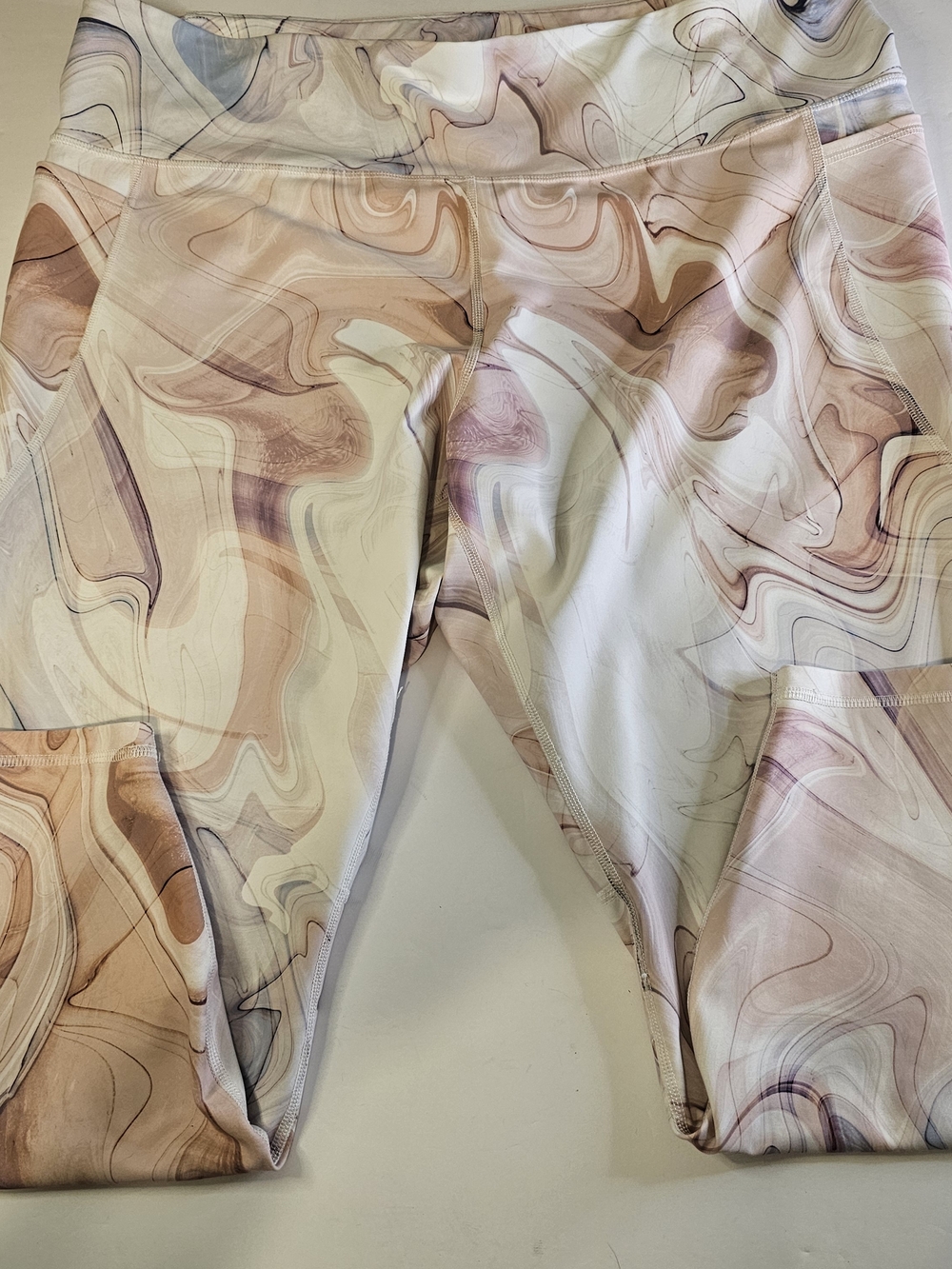 Old Navy Marble Print Leggings in Cream, Beige, Dusty Pink With Matching Shorts